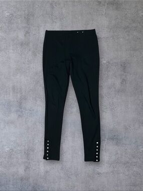 Mix It Sz M Mid Rise Black Studded Leggings